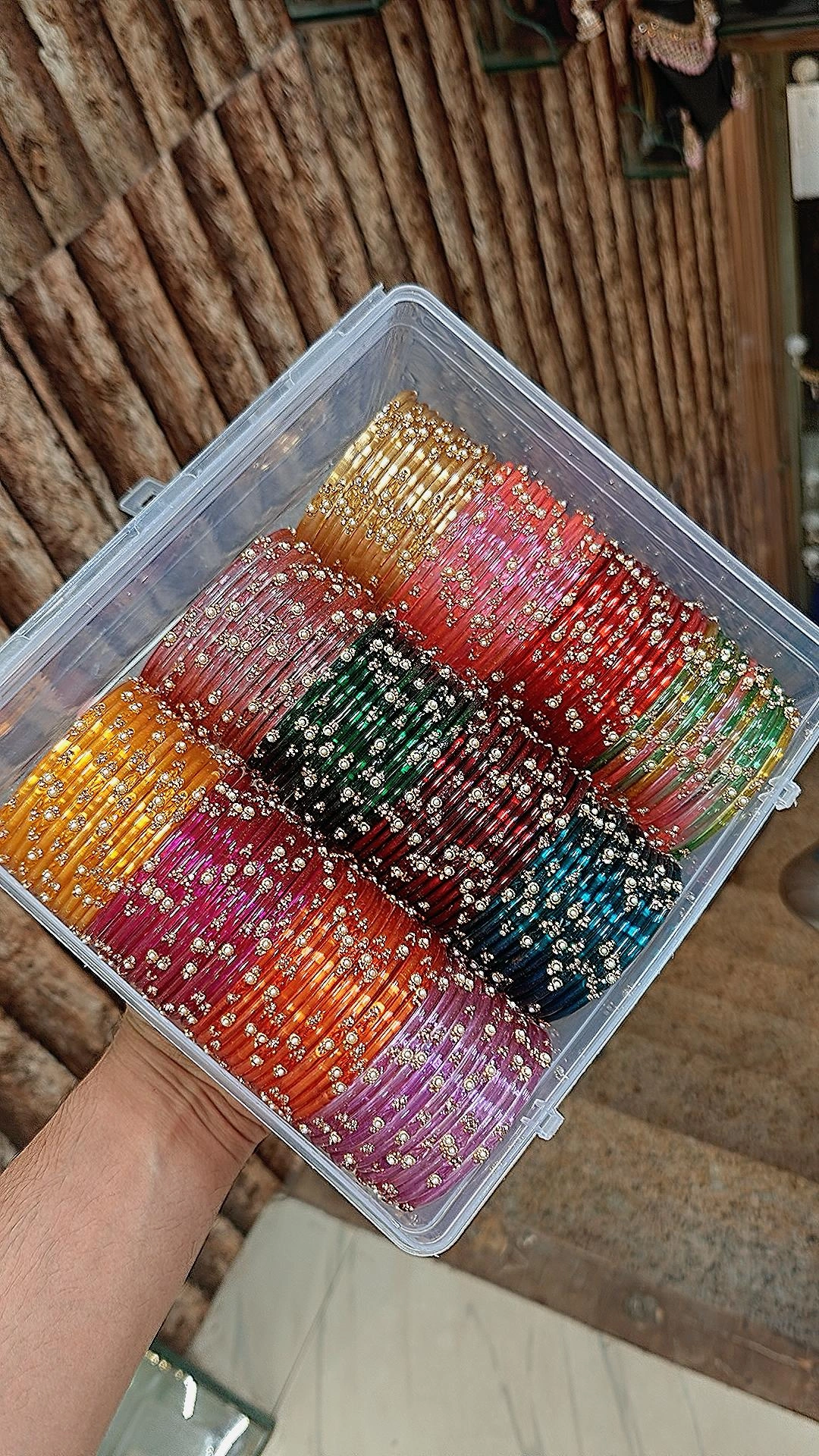 MOTI GLASS BANGLES