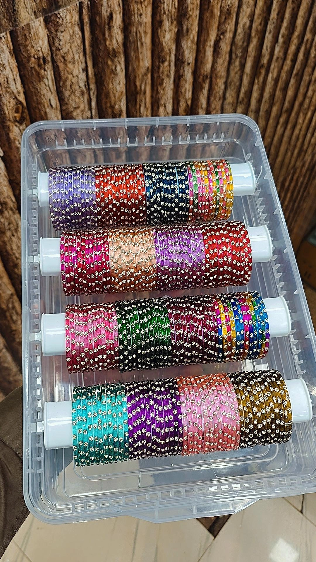 SILKY GLASS BANGLES