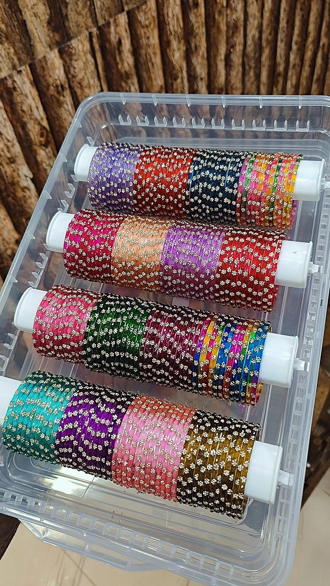 SILKY GLASS BANGLES