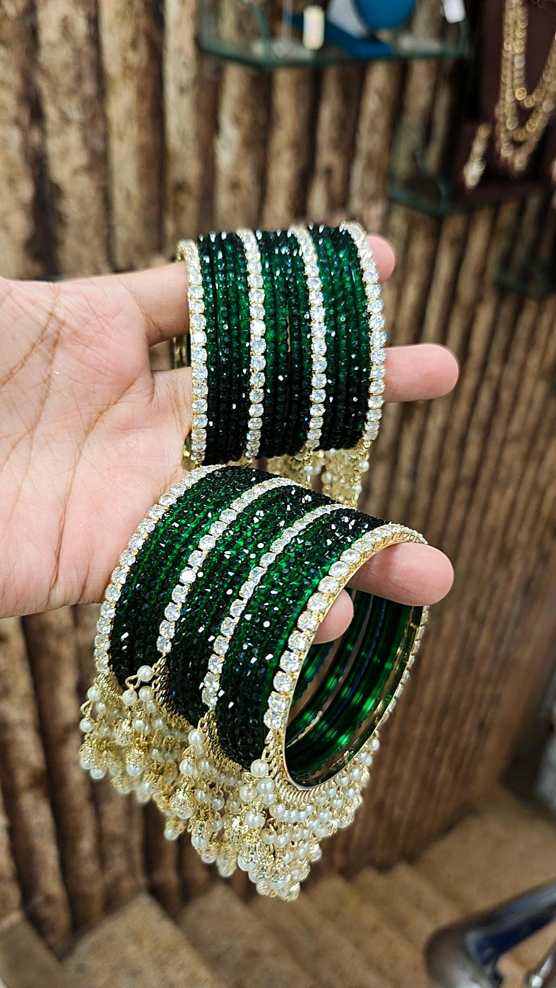 GREEN RAIN STONE SET
