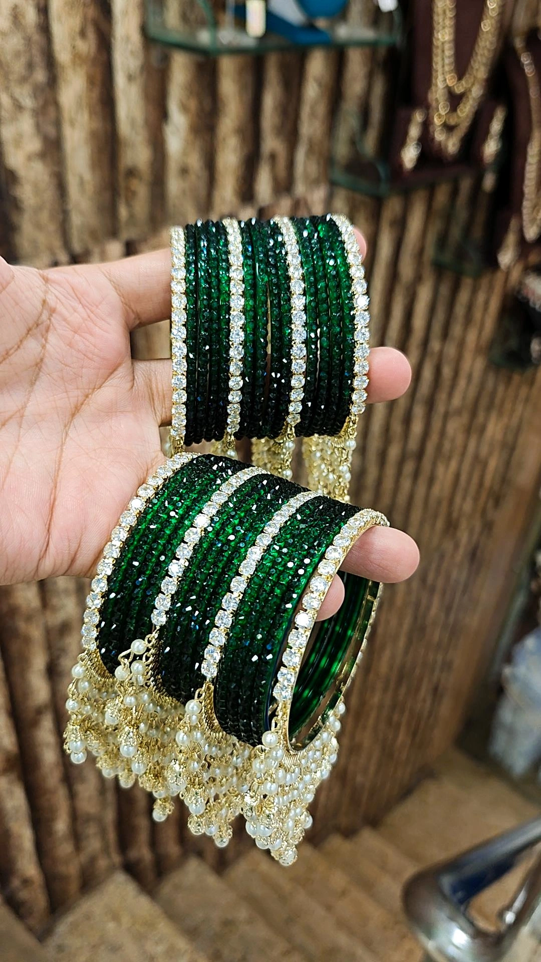 GREEN RAIN STONE SET